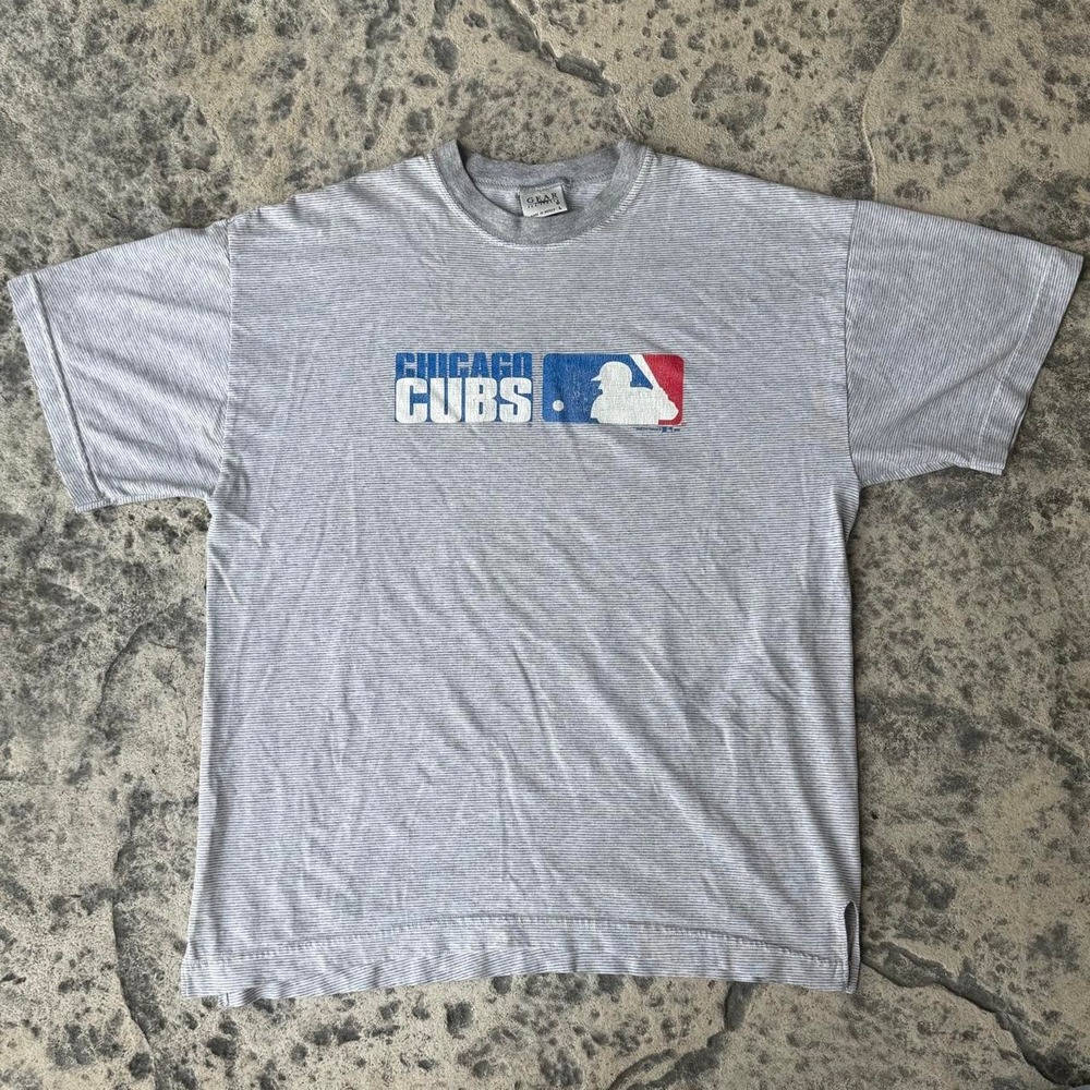 Vintage Chicago Cubs MLB T-Shirt Gear For Sport Grey Striped Large 90s 2000s